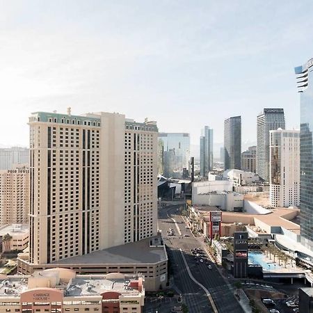 True 1Br Balcony Suite With Strip View At Mgm Signature Las Vegas Exteriér fotografie