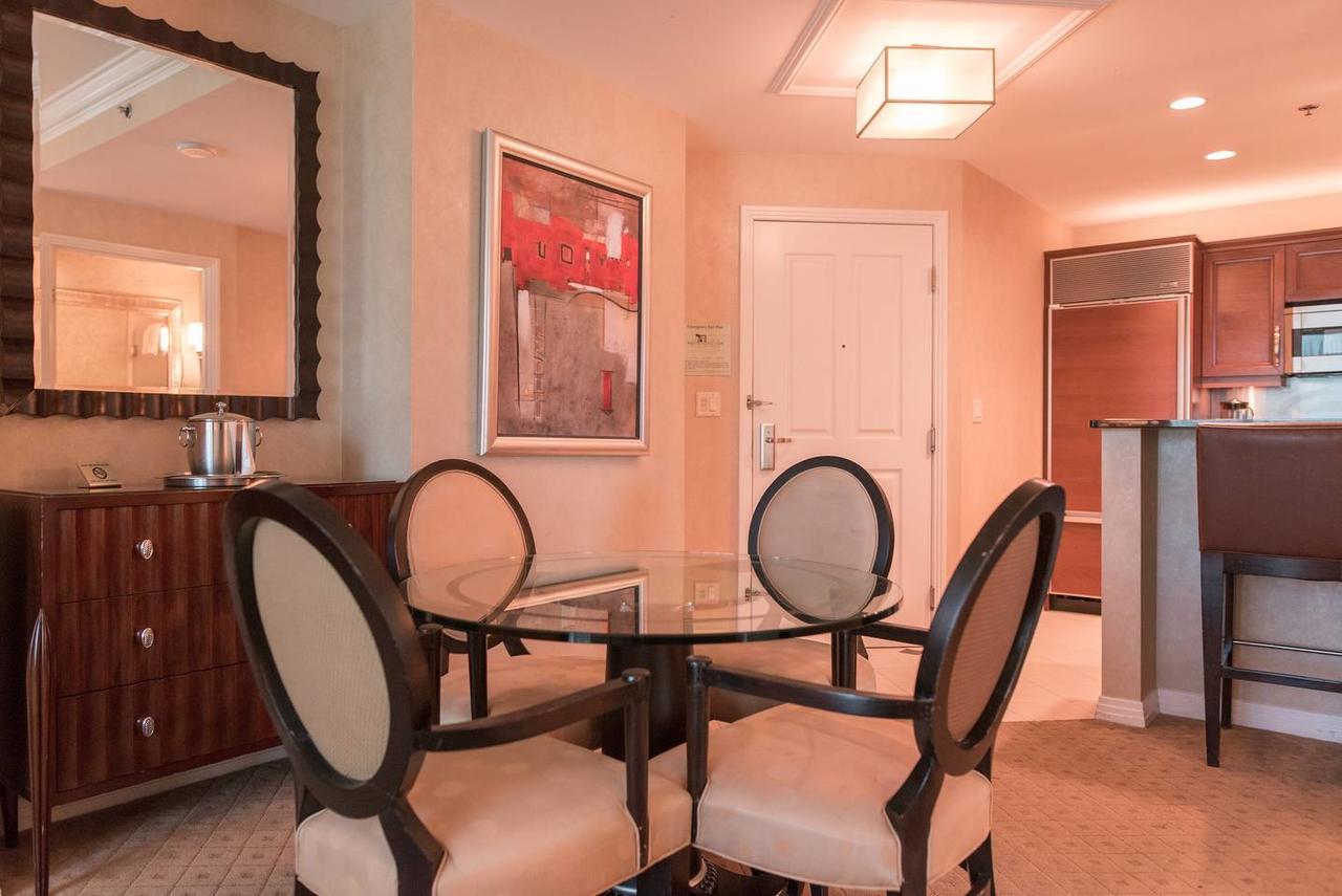 True 1Br Balcony Suite With Strip View At Mgm Signature Las Vegas Exteriér fotografie